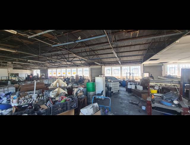 4,000M² WAREHOUSE FOR SALE IN BENONI SOUTH
